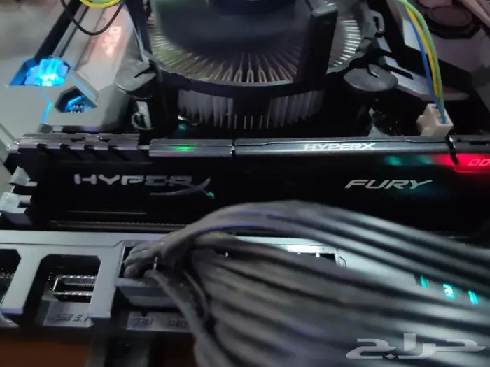 للبيع قطع كمبيوتر pc 4