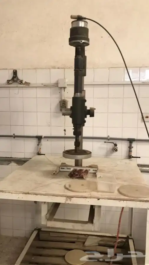 مكبس هيدروليك 0