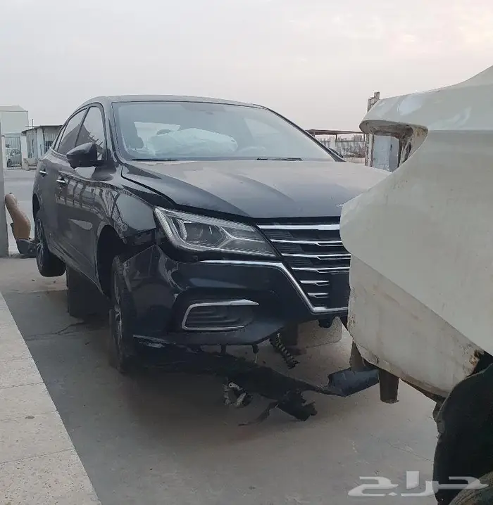 ام جي 5 موديل 2020 مصدوم تشليح ((قطع غيار فقط)) 0