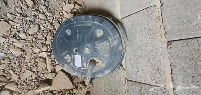 ابواب لارج والكمرالخلفي لل560و500و420و300 4