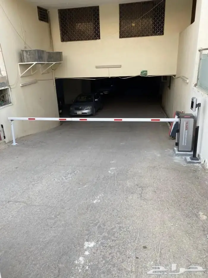 بوابات مواقف سيارات بوابة دخول سيارات GATE B 1