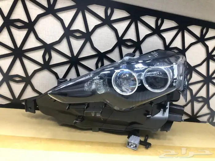 شمعه ارنوب يسار is350 F لكزس 2014 عدستين 1