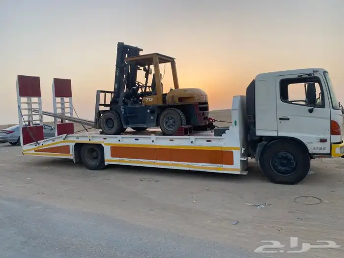 لدينا رافعات شوكية فور كلفت بانواعها للاجار 0596165341 7