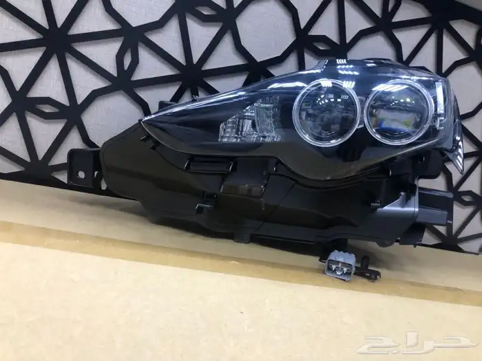 شمعه ارنوب يسار is350 F لكزس 2014 عدستين 4