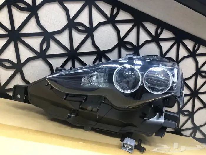 شمعه ارنوب يسار is350 F لكزس 2014 عدستين 3