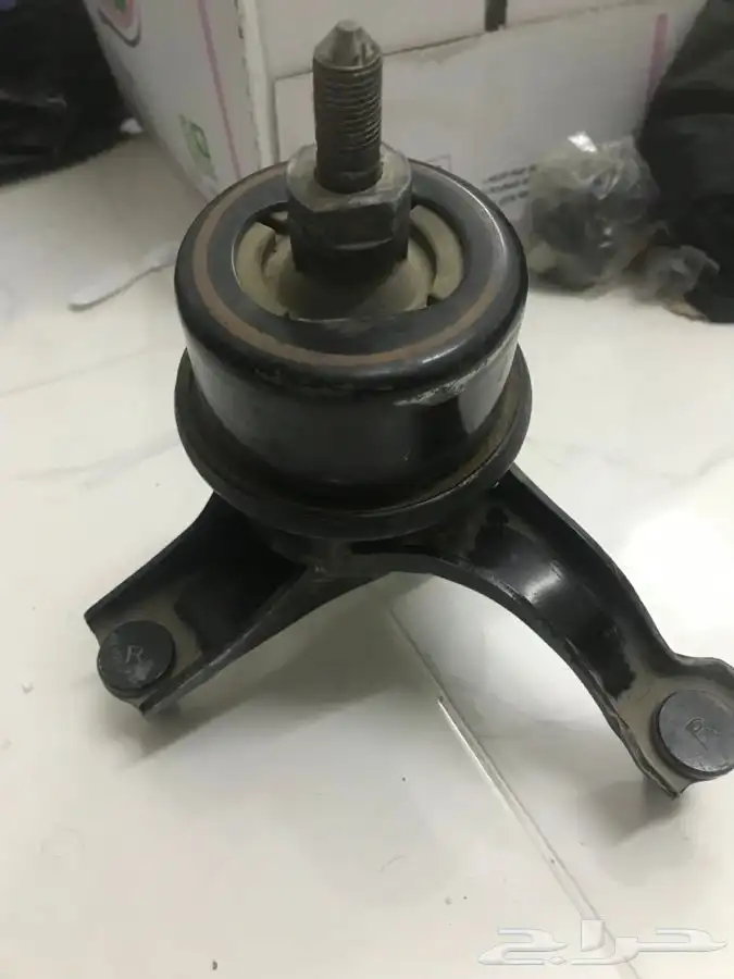 كرسي مكينه يمين كامري 2007 الى 2016 اصلي وكاله 0