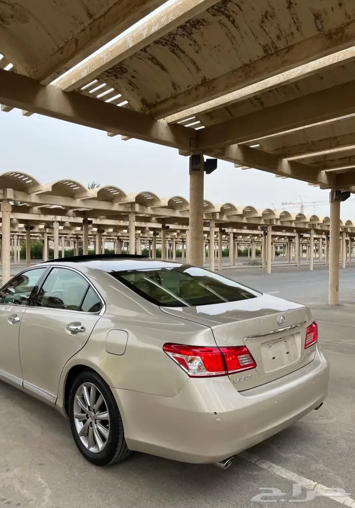 LEXUS ES350 مخزن 2011 3