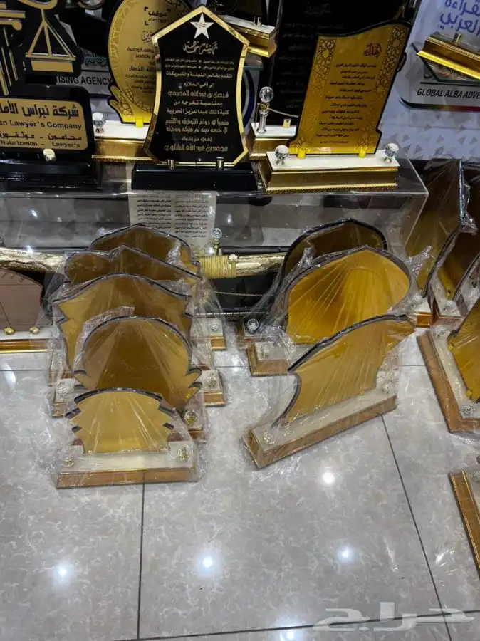 دروع تذكارية سيوف هدايا جمله ومفرق 52