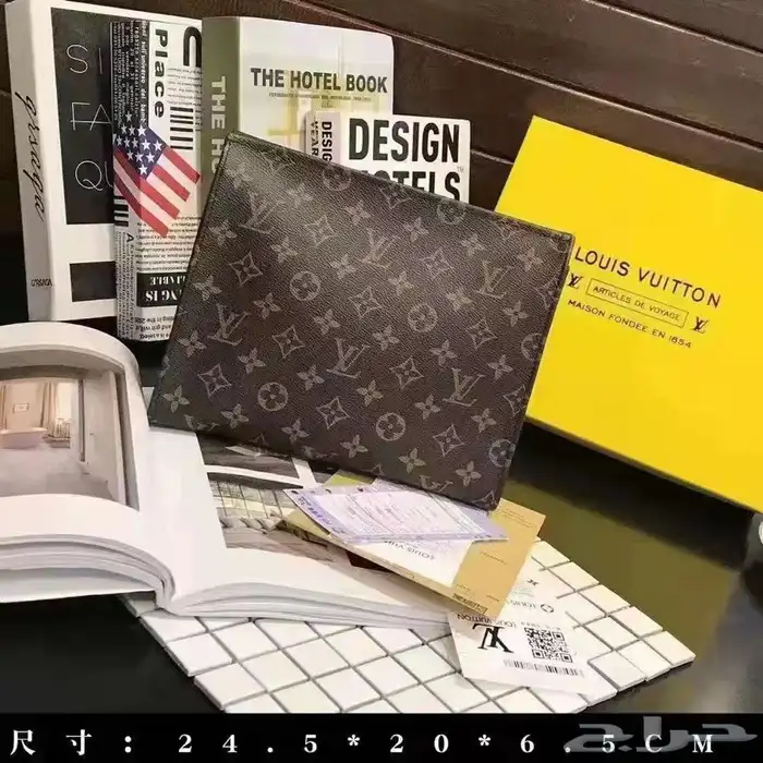 شنط ساعات نظارات 37