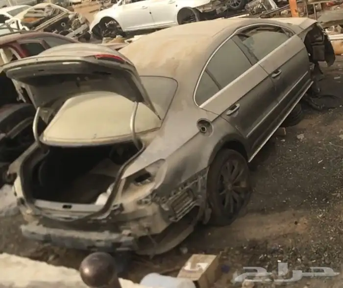 قطع غيار تشليح فولكس واجن جولف باسات تيجوان طوارق 3