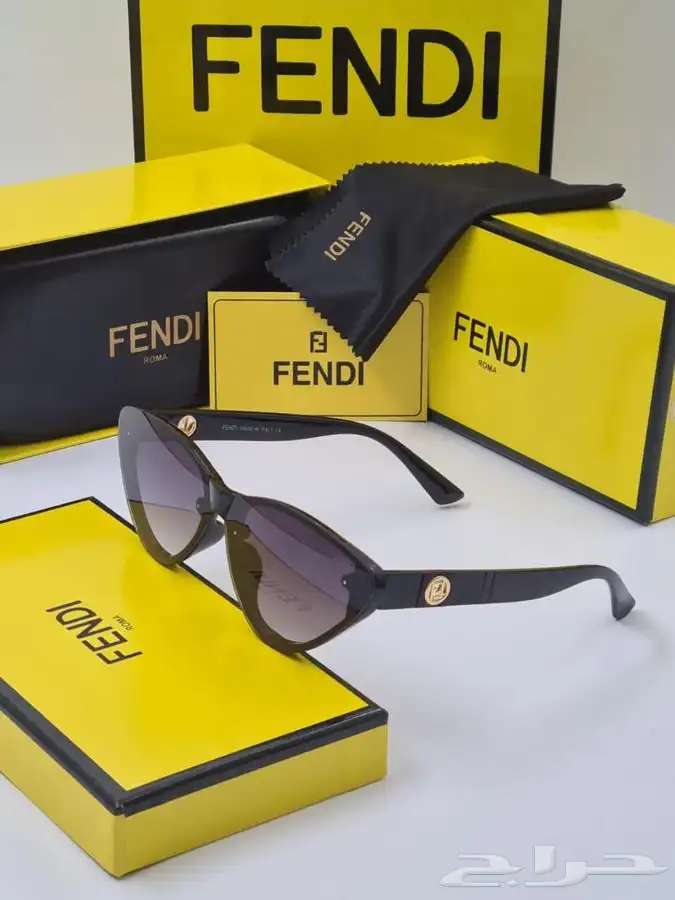 نظارات واساور 62