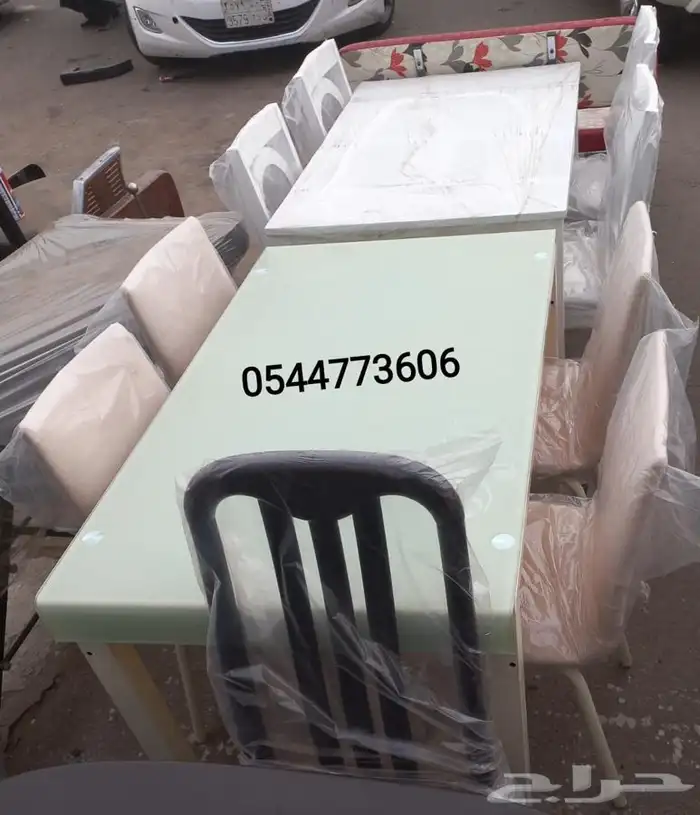 طاولة طعام 13