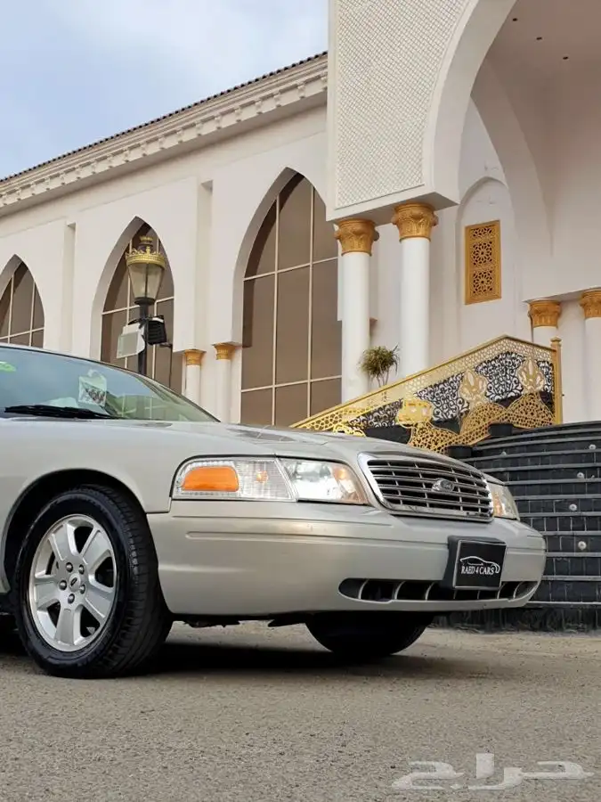 (مباع) فورد فكتوريا 2011_مخزن 2