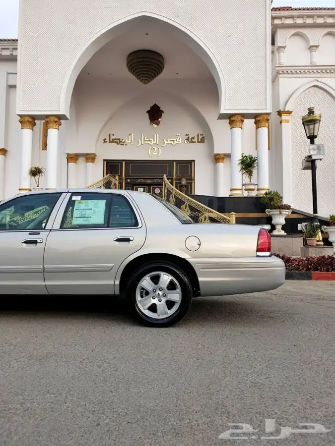 (مباع) فورد فكتوريا 2011_مخزن 4