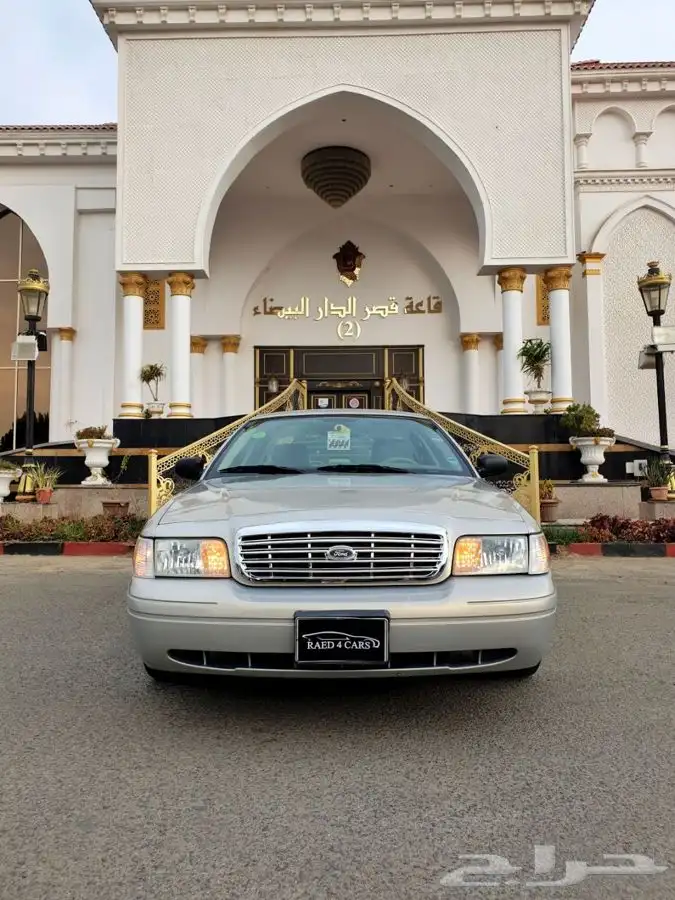 (مباع) فورد فكتوريا 2011_مخزن 0