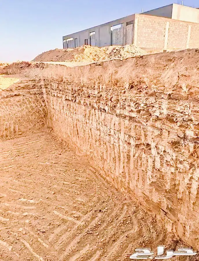 بوكلين حفار 0