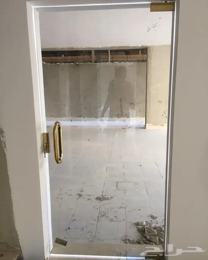 زجاج سيكوريت ومرايات ديكور 65