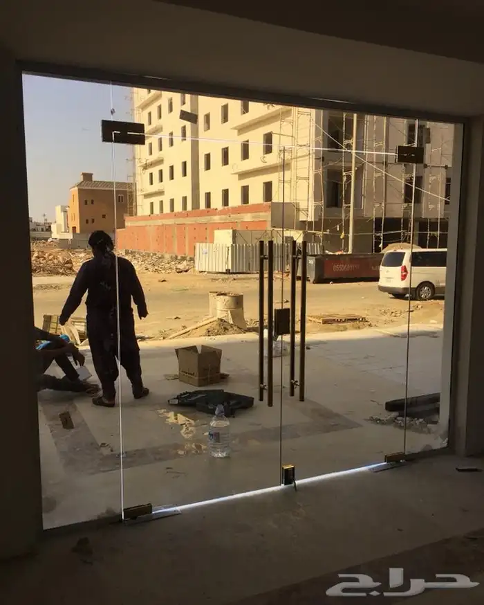 زجاج سيكوريت ومرايات ديكور 68