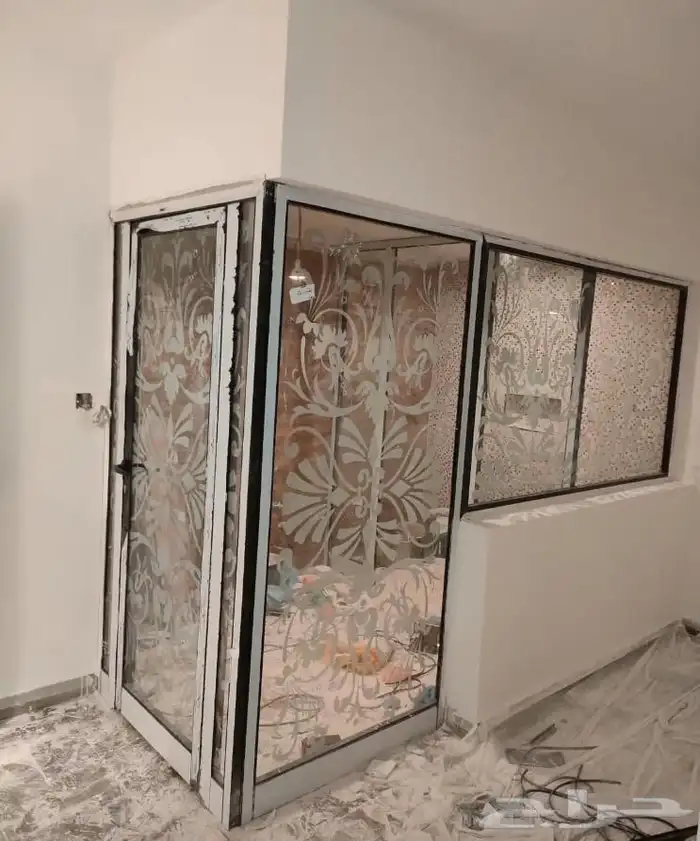 زجاج سيكوريت ومرايات ديكور 17