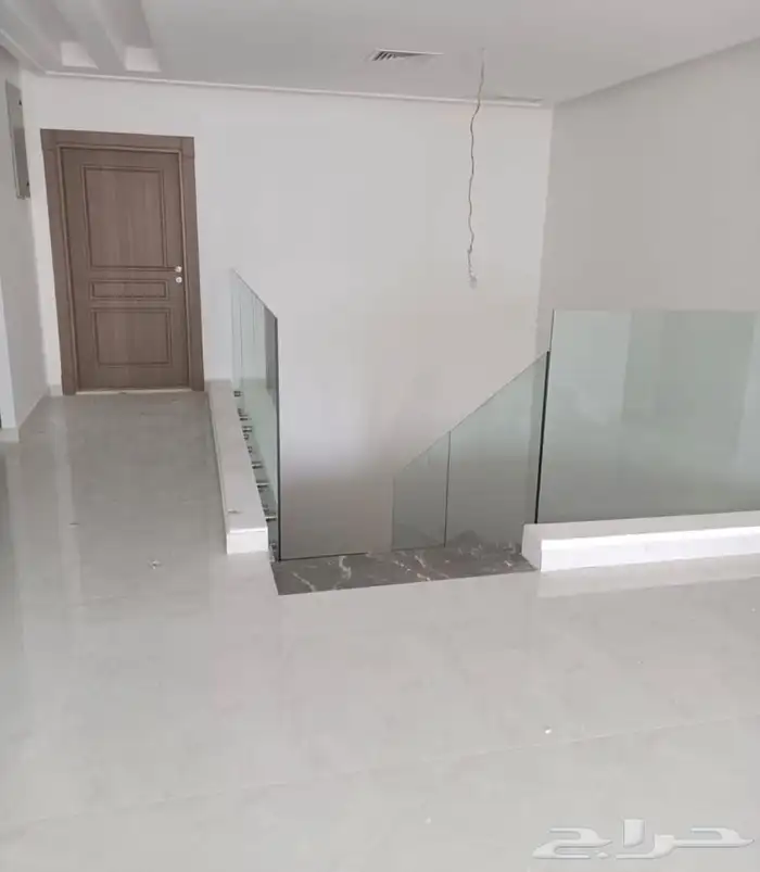 زجاج سيكوريت ومرايات ديكور 67