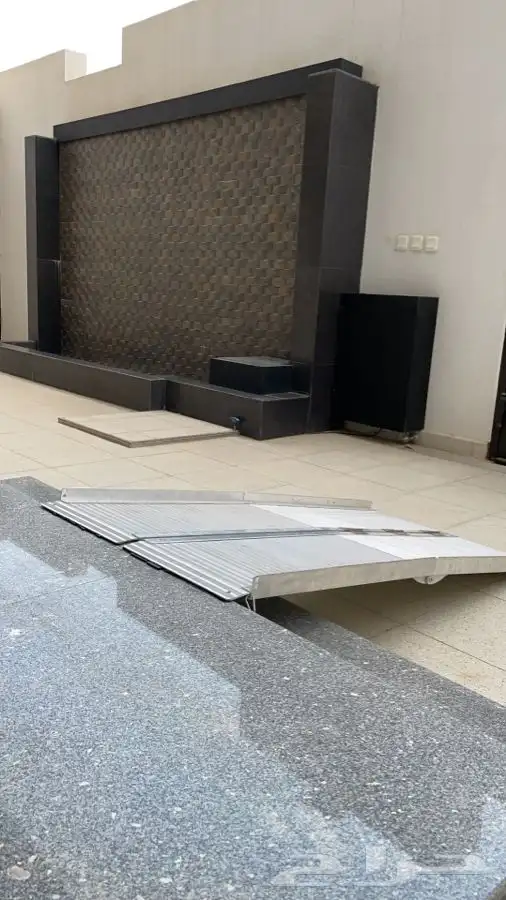 ممر درج للكراسي منحدر درج للكراسي المتخركة 1