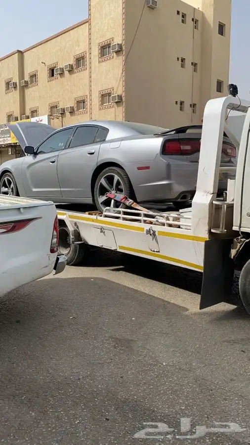 سطحة بريده لنقل السيارات المعطلة والمصدومة 0551145978 0