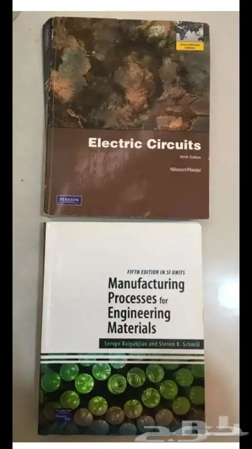 للبيع كتب إنجليزية عالية الجودة وبعضها مقررات جامعية 0