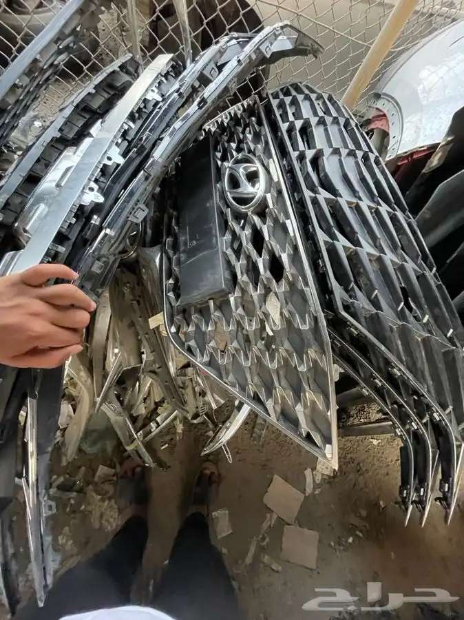 يوحد لدي قطع غيار مازدا و تويوتا و لكزس و هوندا و هونداي 17