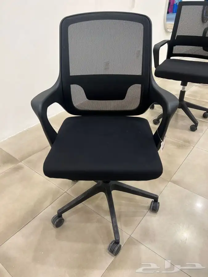 كراسي مكاتب وطاولات 16