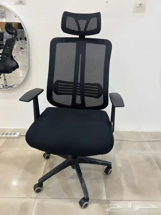 كراسي مكاتب وطاولات 22