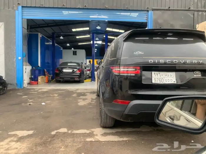 قطع غيار bmw وصيانة وسمكر وبوية مركز سيارة نجوم 83