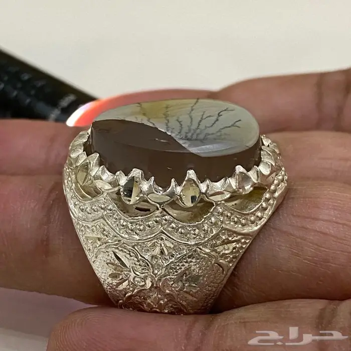 خاتم عقيق يماني شجري طبيعي فضه برتاج ملكي 3