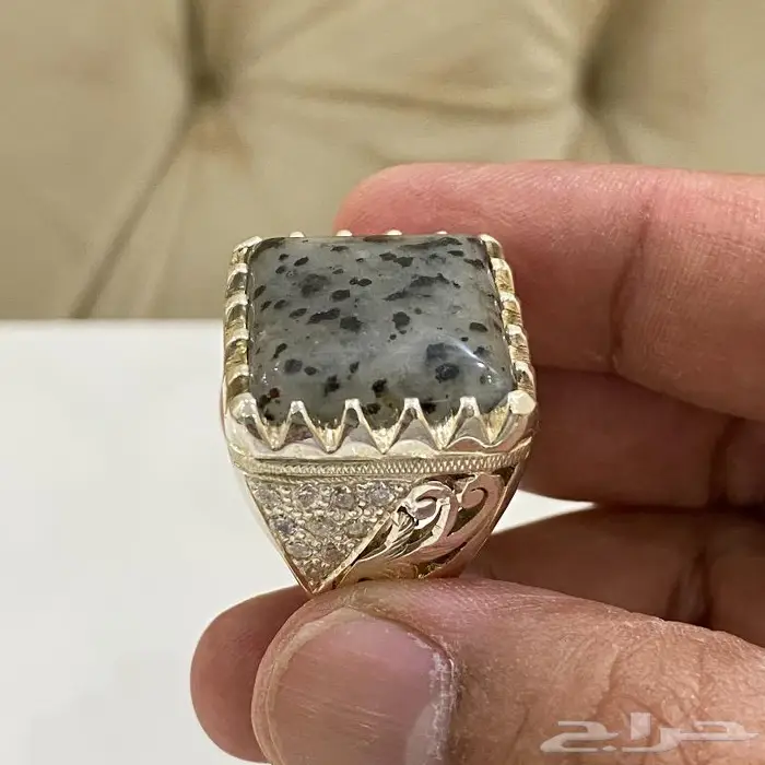 خاتم راهي مربع بحجر المراد الشفاف افريقي 8