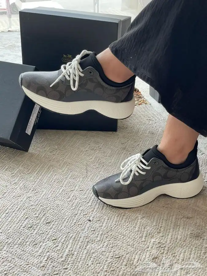 دبل كارتير اساور شنط درجه اولى شنط مدرسه شوزات مدرسه سبورت 85