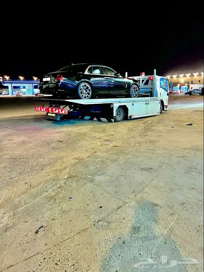 سطحه هيدروليك لنقل السيارات بلجرشي 1