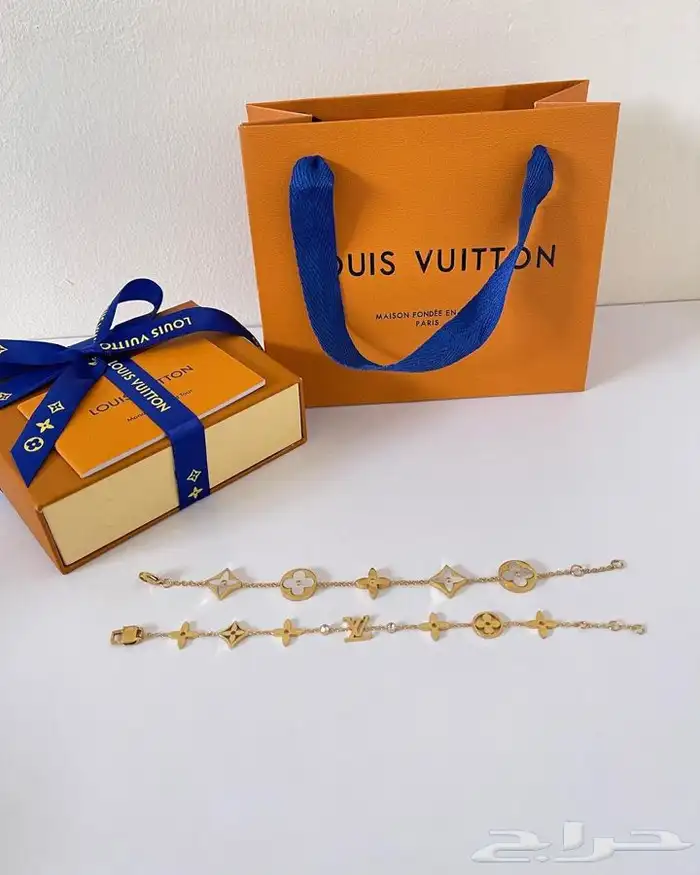 دبل كارتير اساور شنط درجه اولى شنط مدرسه شوزات مدرسه سبورت 33