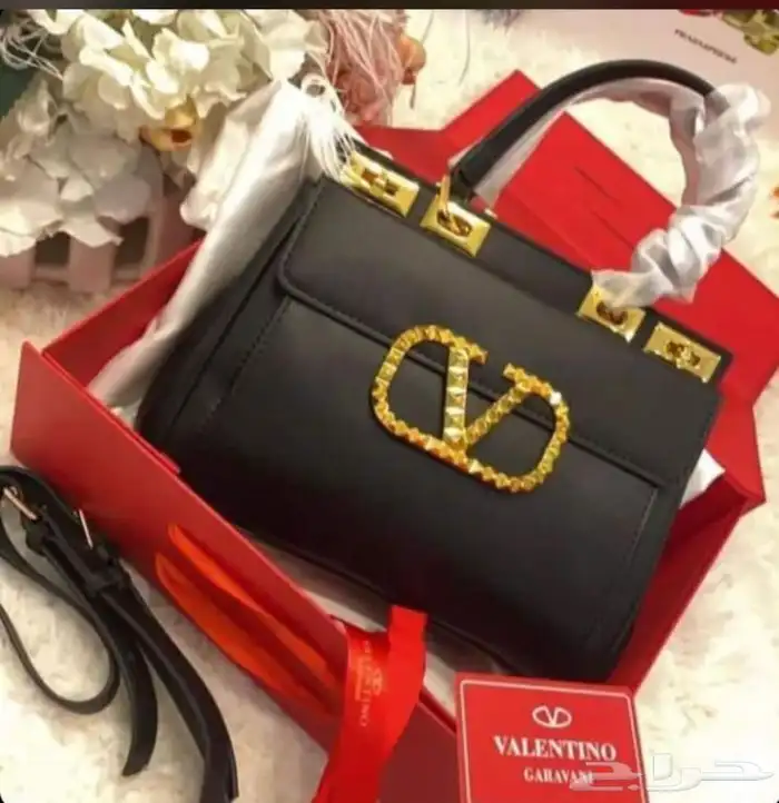 دبل كارتير اساور شنط درجه اولى شنط مدرسه شوزات مدرسه سبورت 91