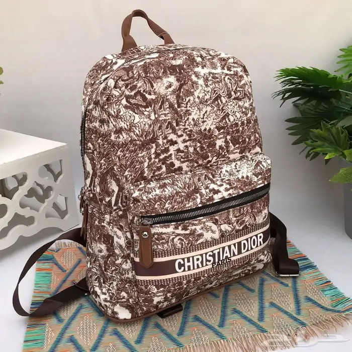 دبل كارتير اساور شنط درجه اولى شنط مدرسه شوزات مدرسه سبورت 64