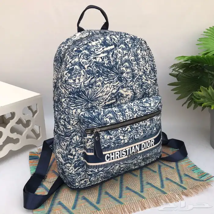 دبل كارتير اساور شنط درجه اولى شنط مدرسه شوزات مدرسه سبورت 52