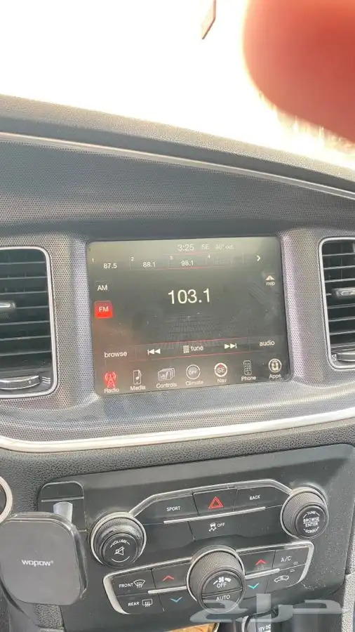 شاشه تشارجر 2016 للبيع 0