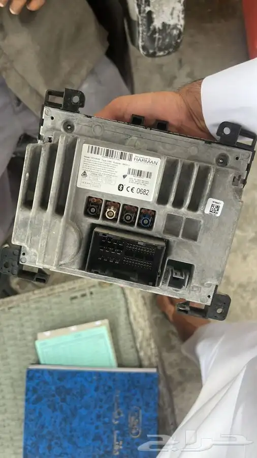 شاشه تشارجر 2016 للبيع 1