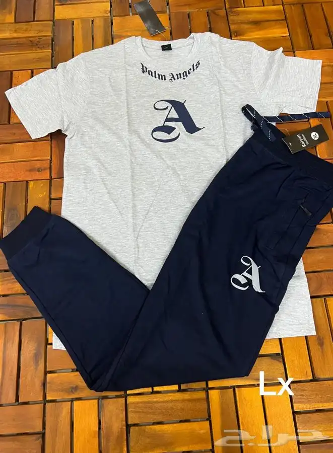 ملابس رجاليه اطقم بسعر الجمله 41