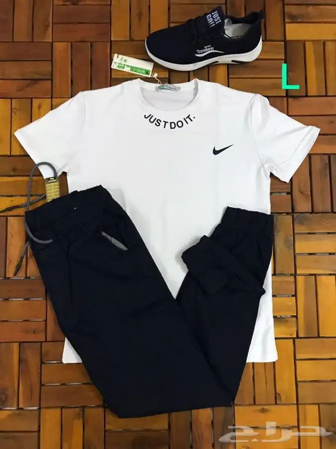 ملابس رجاليه اطقم بسعر الجمله 44