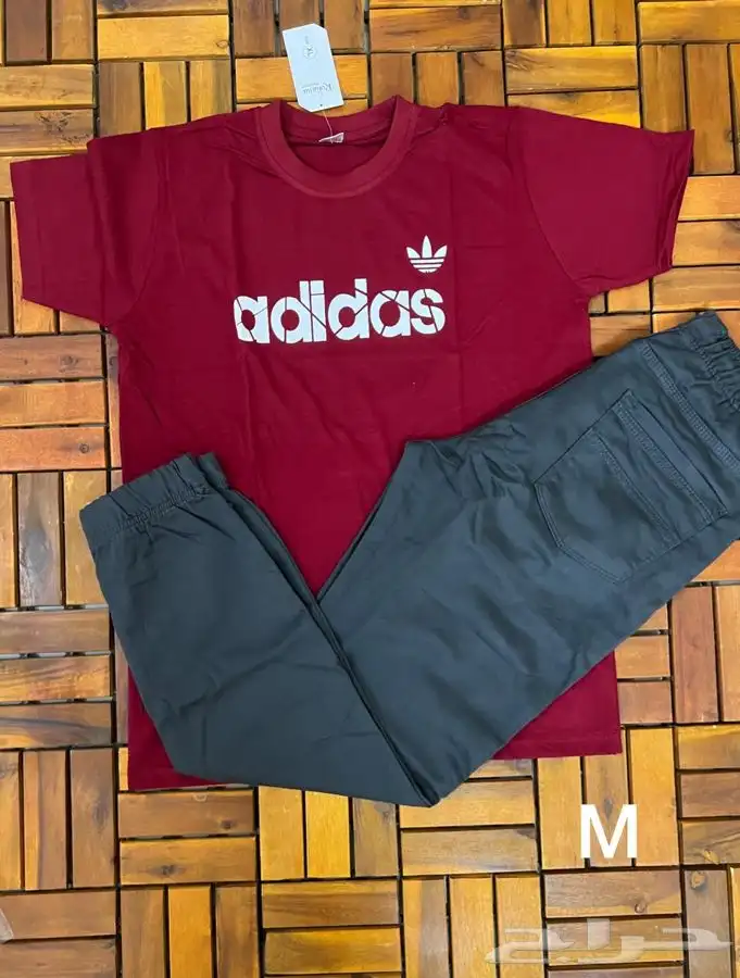 ملابس رجاليه اطقم بسعر الجمله 32