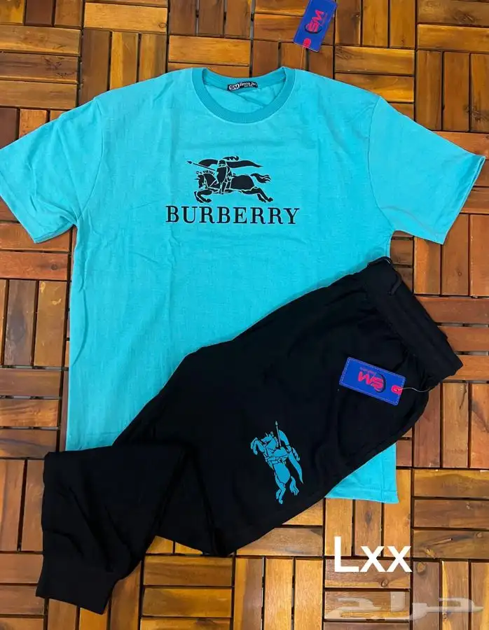 ملابس رجاليه اطقم بسعر الجمله 24