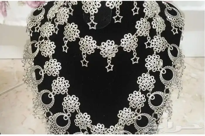 لبس غمره لبس حناء و الاكسسوارات 2