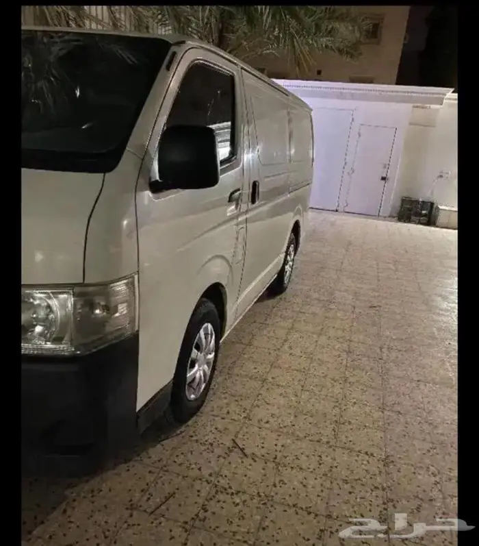 باصات بضاعة للايجار للايجار فان توصيل 5