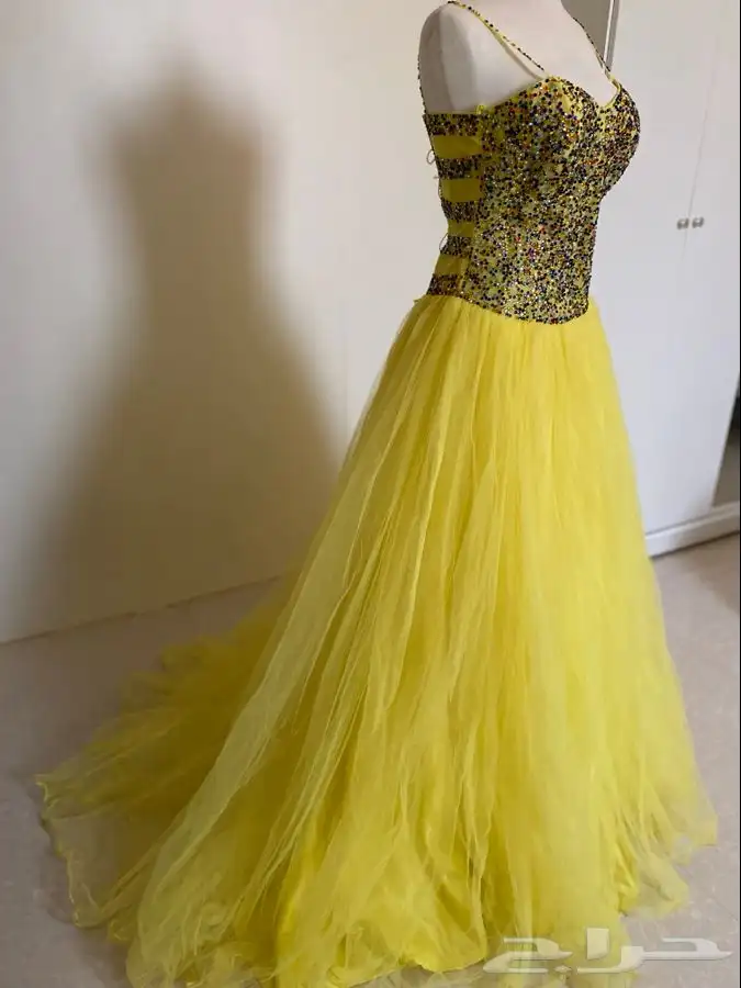 فساتين سهره وخطوبه للبيع 50 مع التوصيل مجانا 2