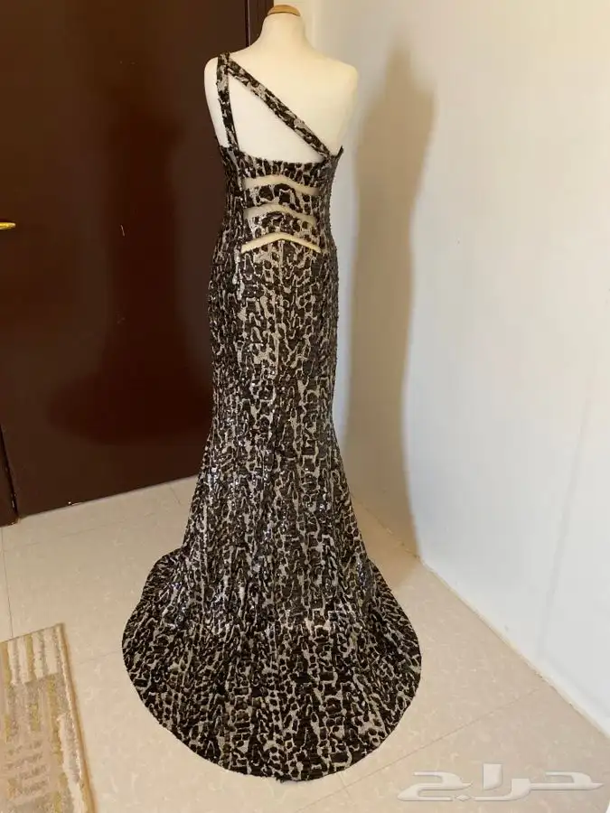 فساتين سهره وخطوبه للبيع 50 مع التوصيل مجانا 7