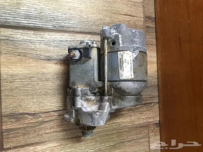 للبيع قطع غيار تويوتا هايلوكس موديل 1998 1